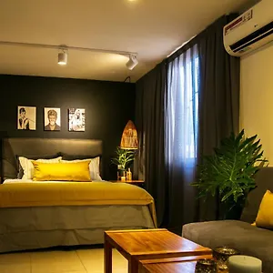 studio-aristides.hotelsmendoza.com/