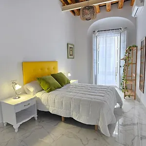 don-roman-suites-en-pleno-centro.es-andalucia.com/
